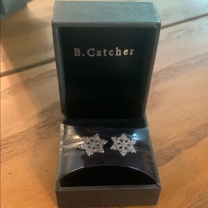 Silver Snowflake Earrings